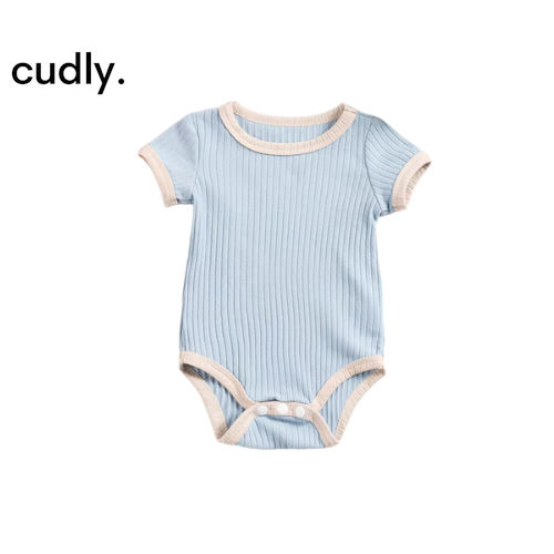 Summer Baby Triangle Romper 0-3M – Stylish Solid Colored Infant Bodysuit